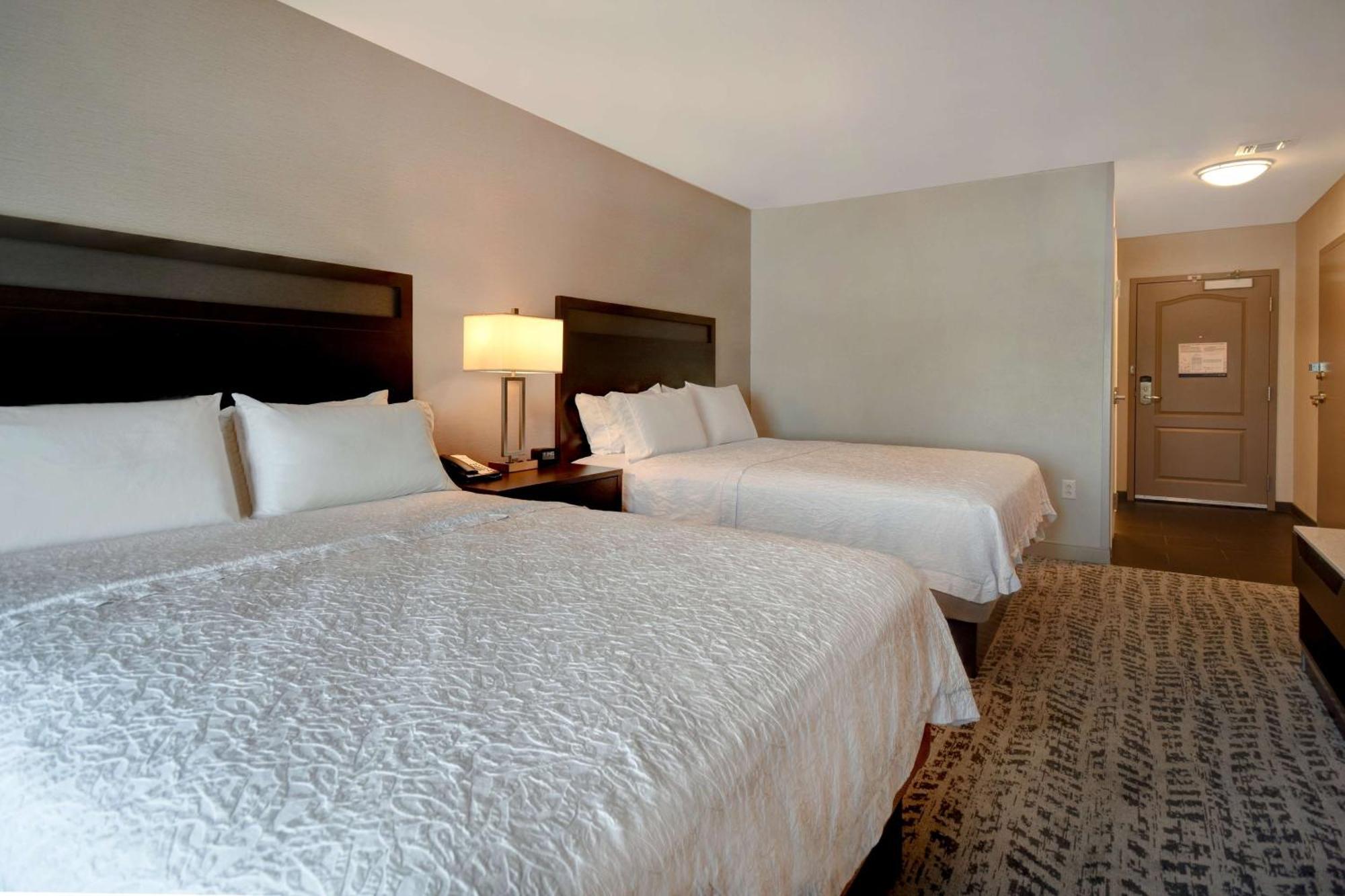 Hampton Inn & Suites Columbia South Fort Meade Area Exteriör bild