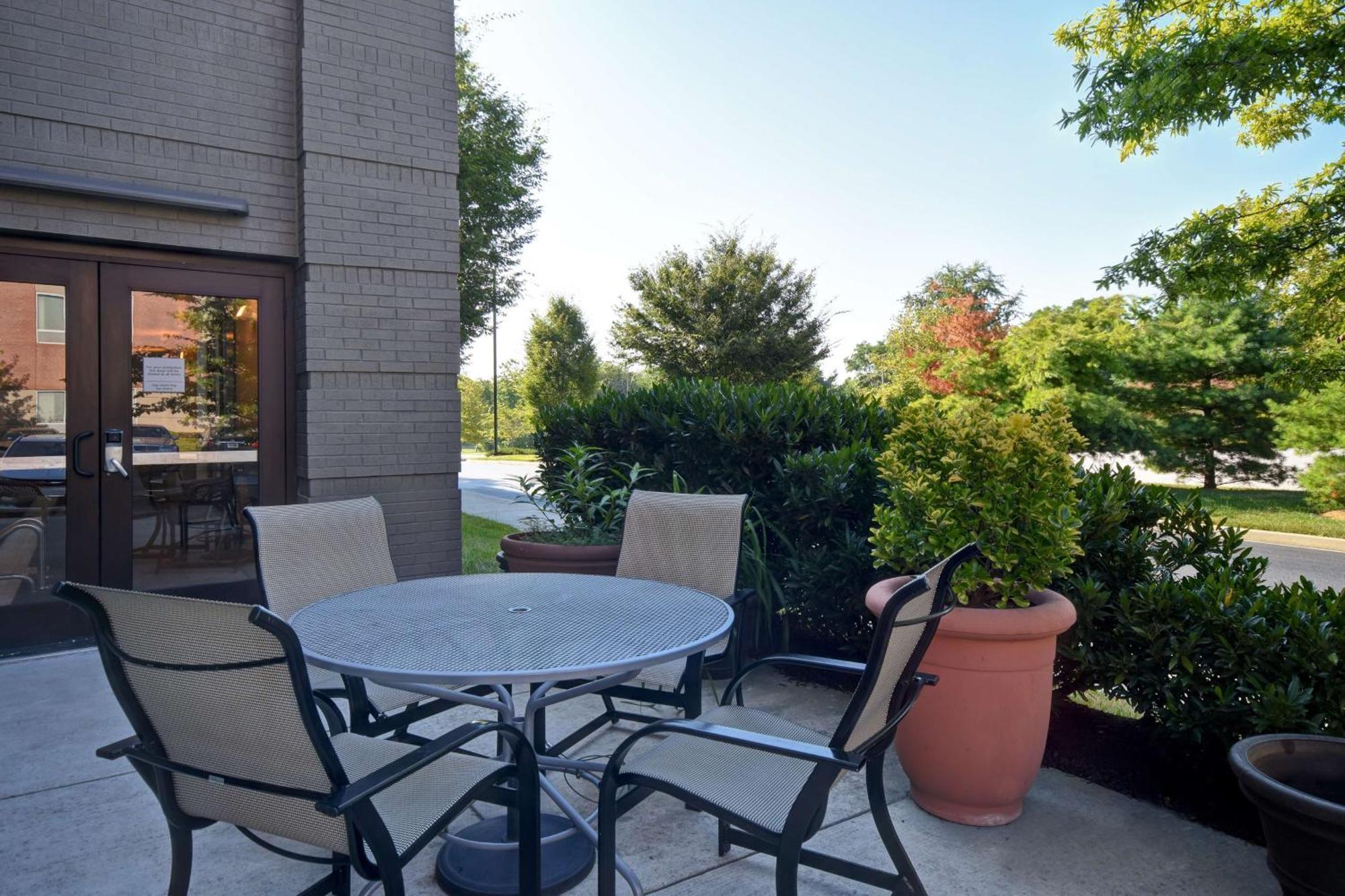 Hampton Inn & Suites Columbia South Fort Meade Area Exteriör bild