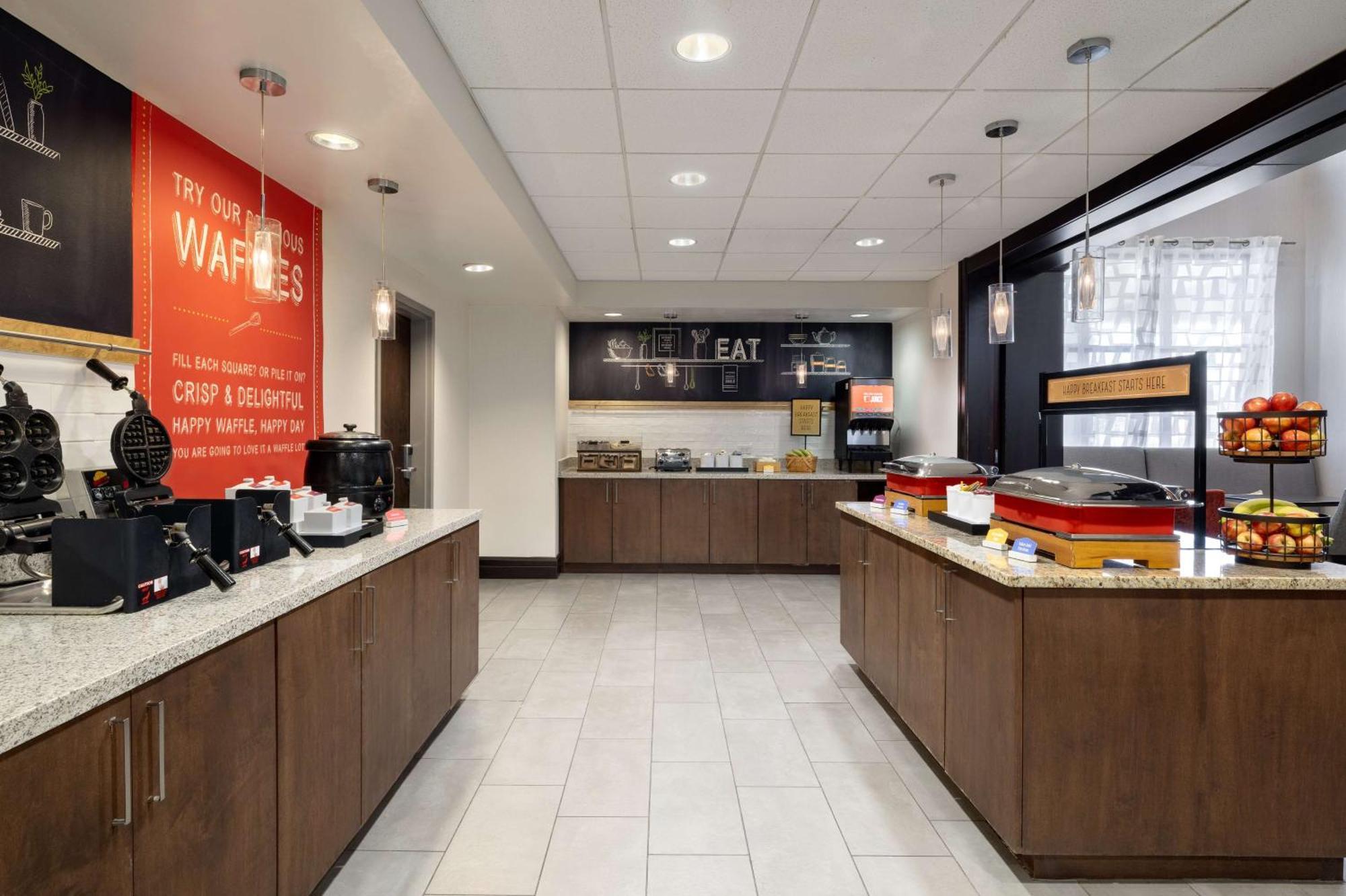Hampton Inn & Suites Columbia South Fort Meade Area Exteriör bild